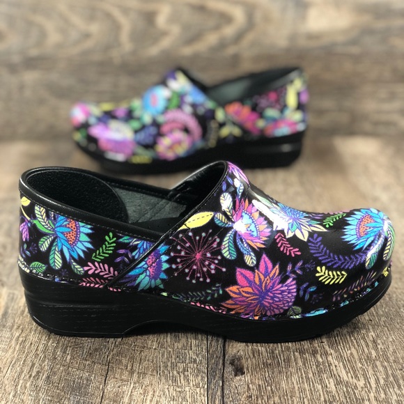 wildflower dansko
